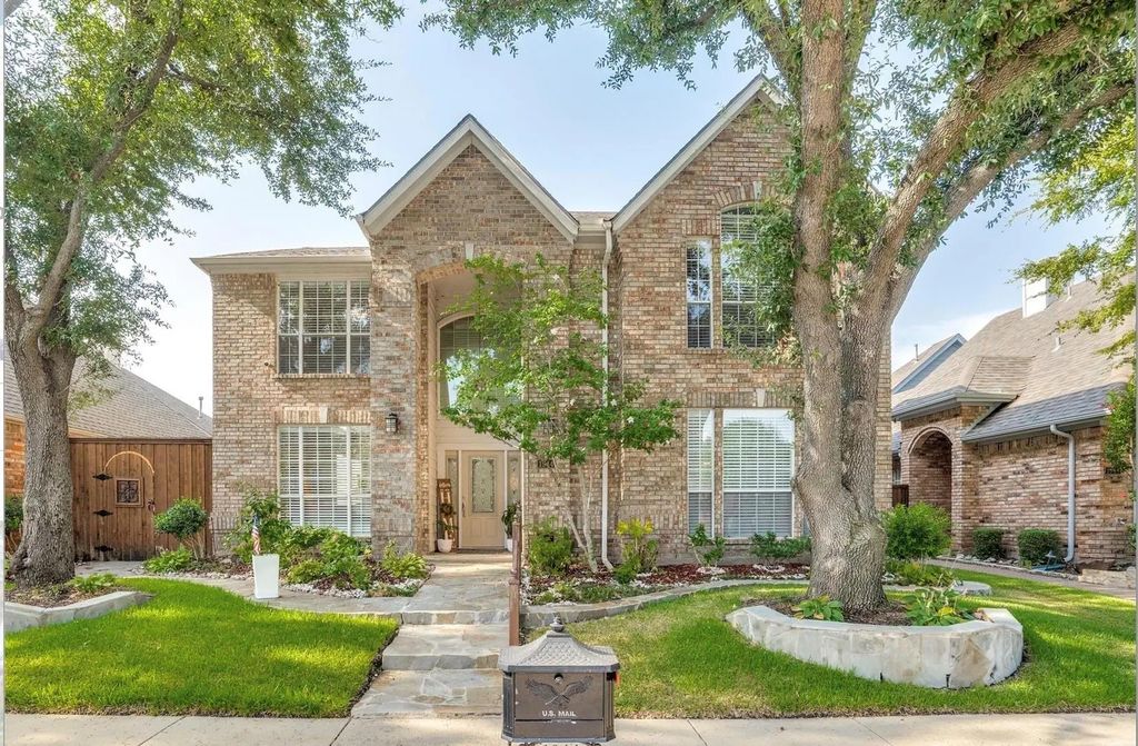 1944 Vantage Drive, Plano