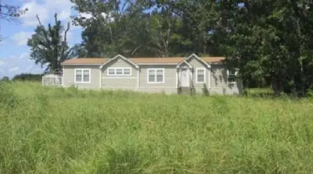 125 Live Oak Drive, Stonewall