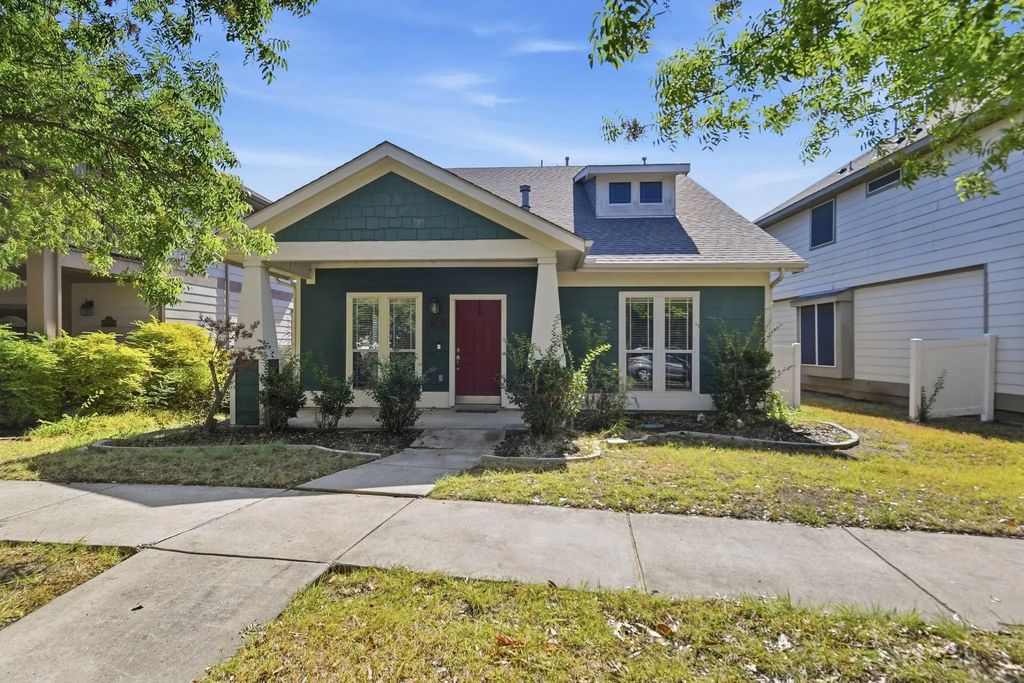 1116 Grey Fox Drive, Savannah