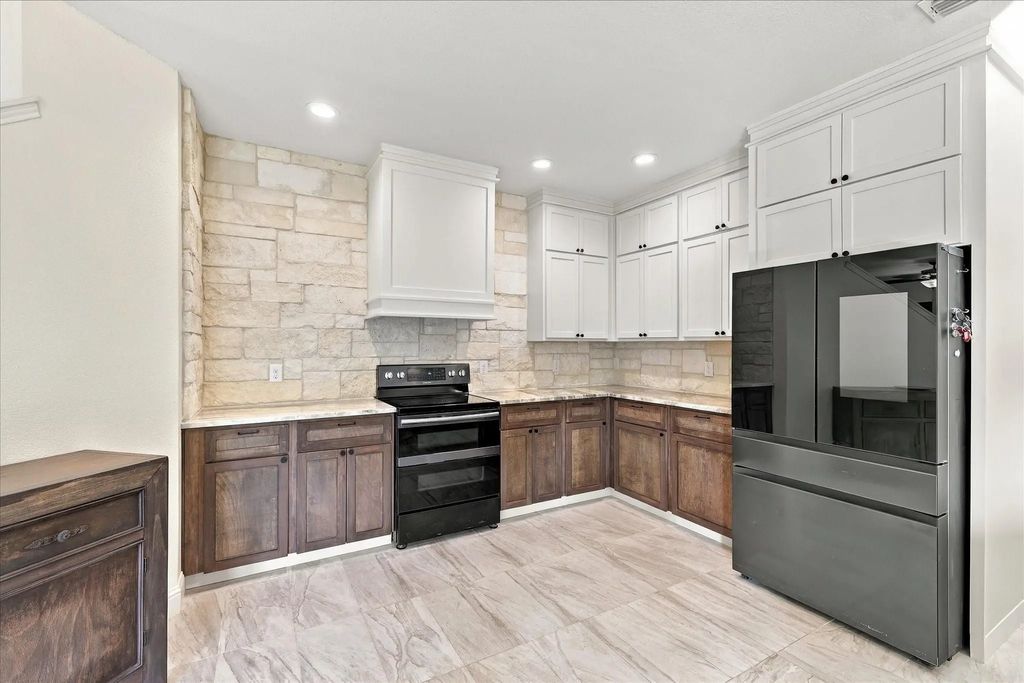 3109 Spotted Fawn Drive, Fort Worth