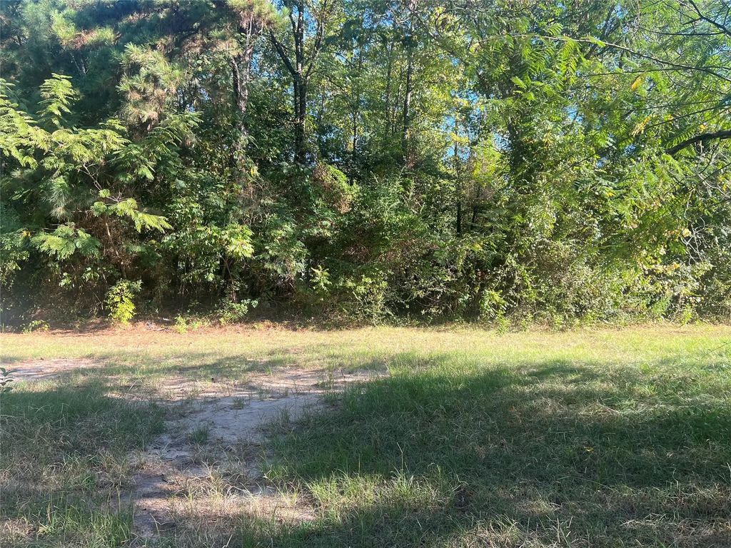 1855 Highway 162, Benton