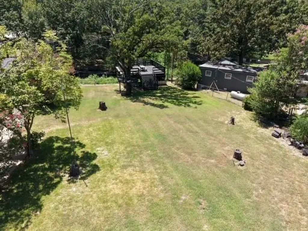 109 N Bay Circle, Mabank
