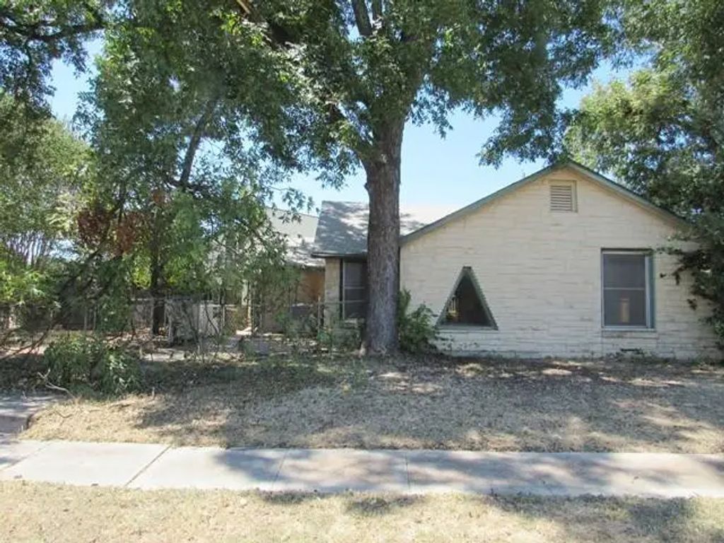 413 S Avenue G, Clifton