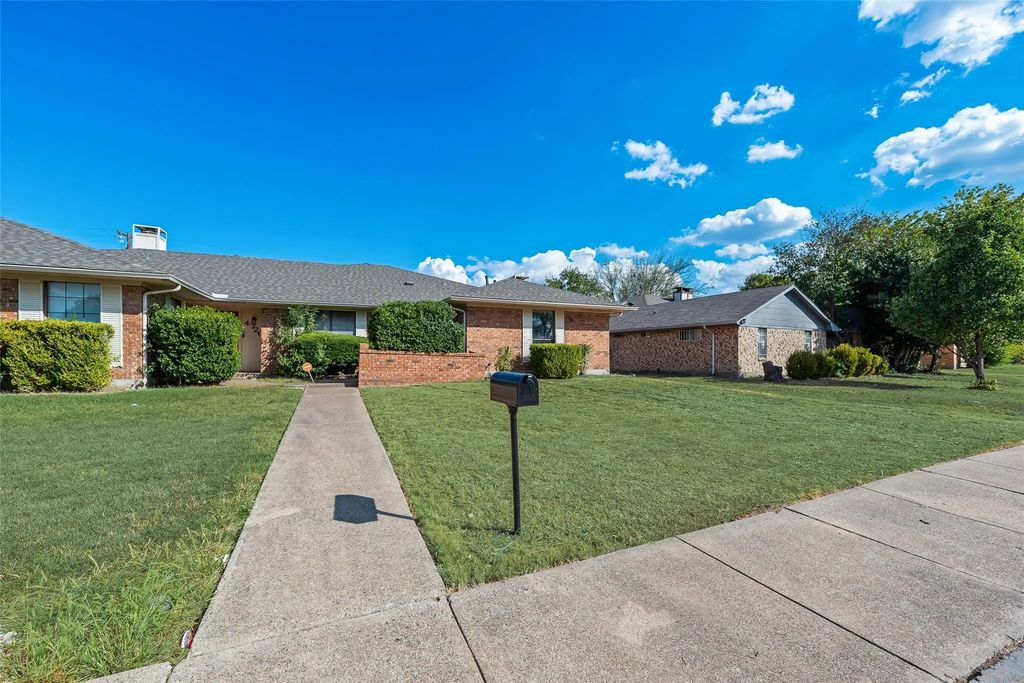 4724 Berridge Lane, Dallas