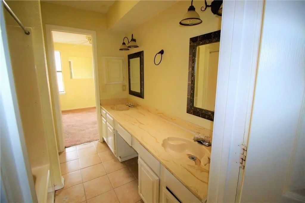 8003 Rothington Road 51, Dallas