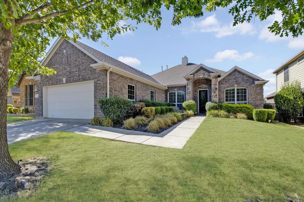 4112 Red Wolfe Road, Denton