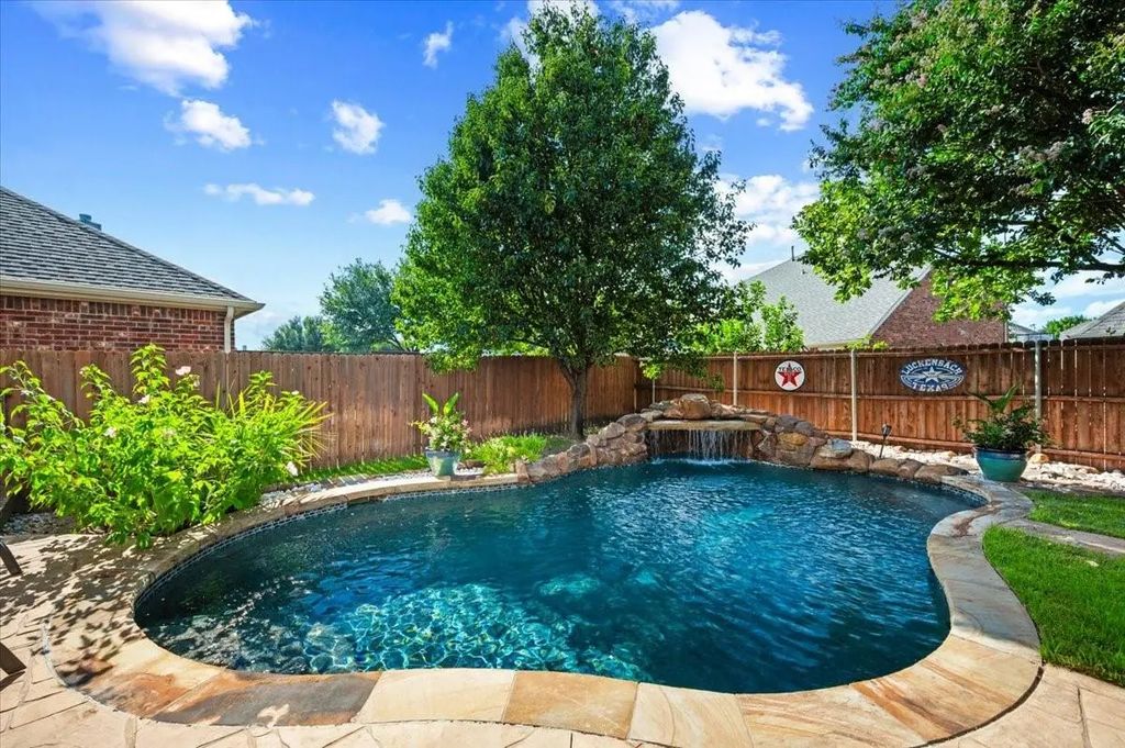 10320 Flat Creek Trail, McKinney