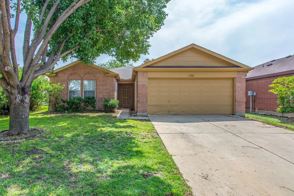 3141 Briary Trace Court, Denton