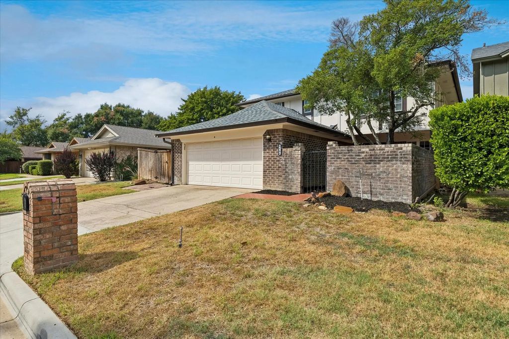 1608 Northridge Drive, Arlington