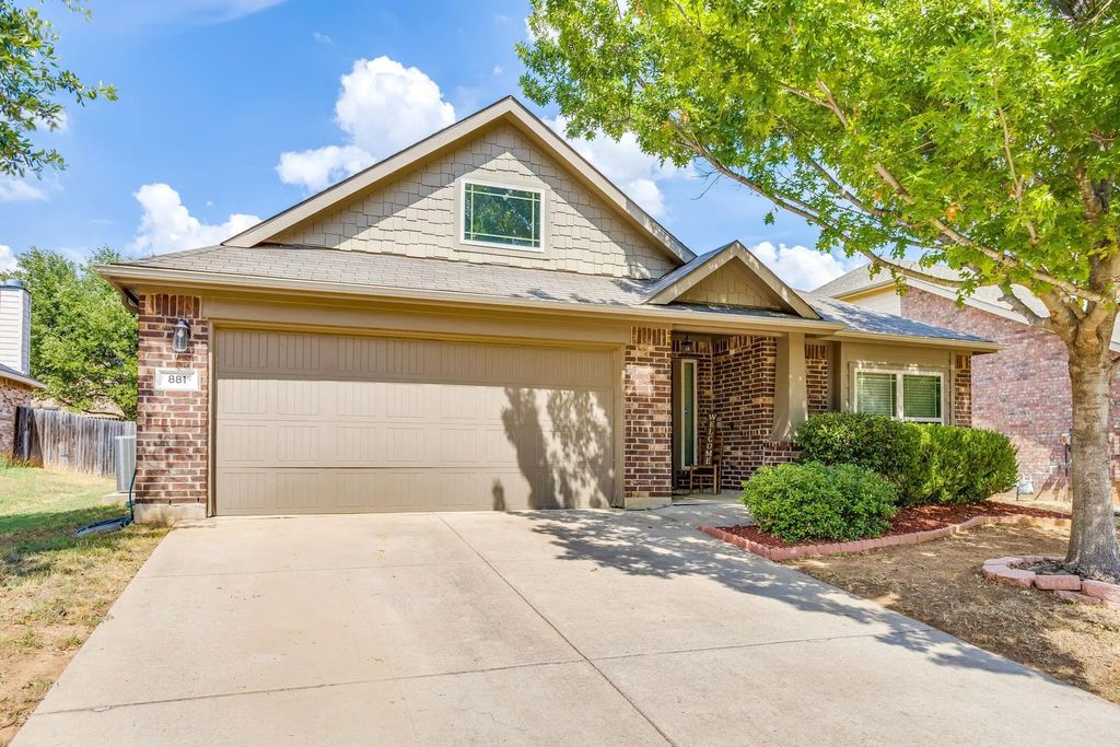 881 Oarlock Drive, Crowley