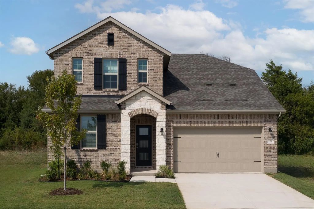 3316 Cloyce Box Drive, Anna