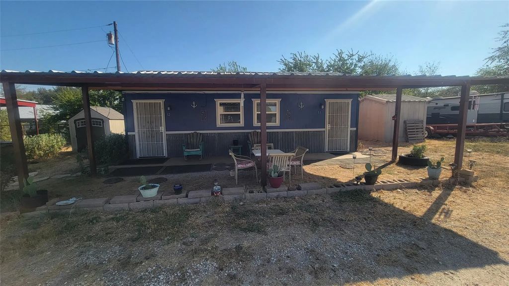 895 College Farm Road 12, Stephenville