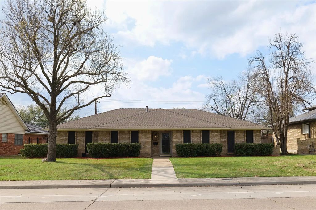 7137 Hunnicut Road, Dallas