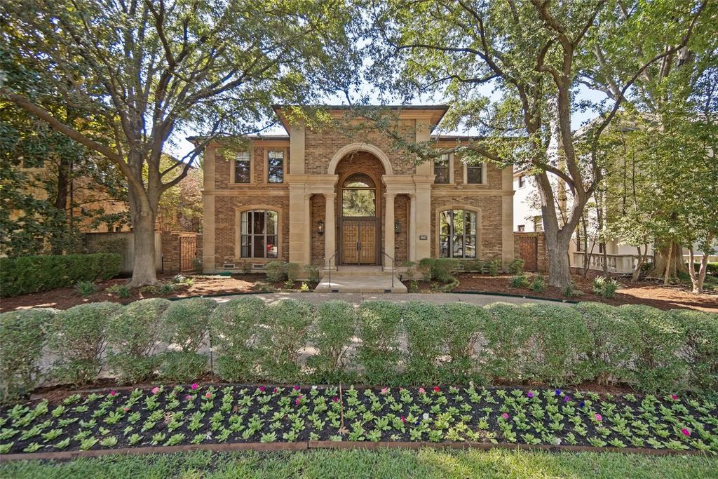 3817 Miramar Avenue, Highland Park