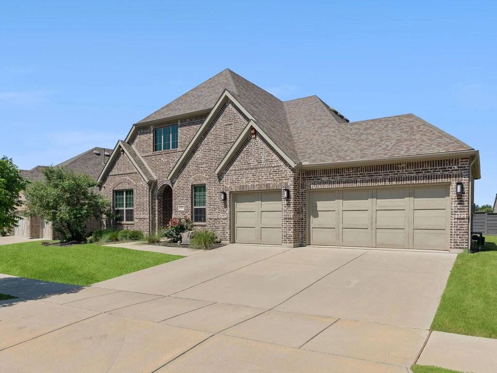 7025 Central Court, Little Elm