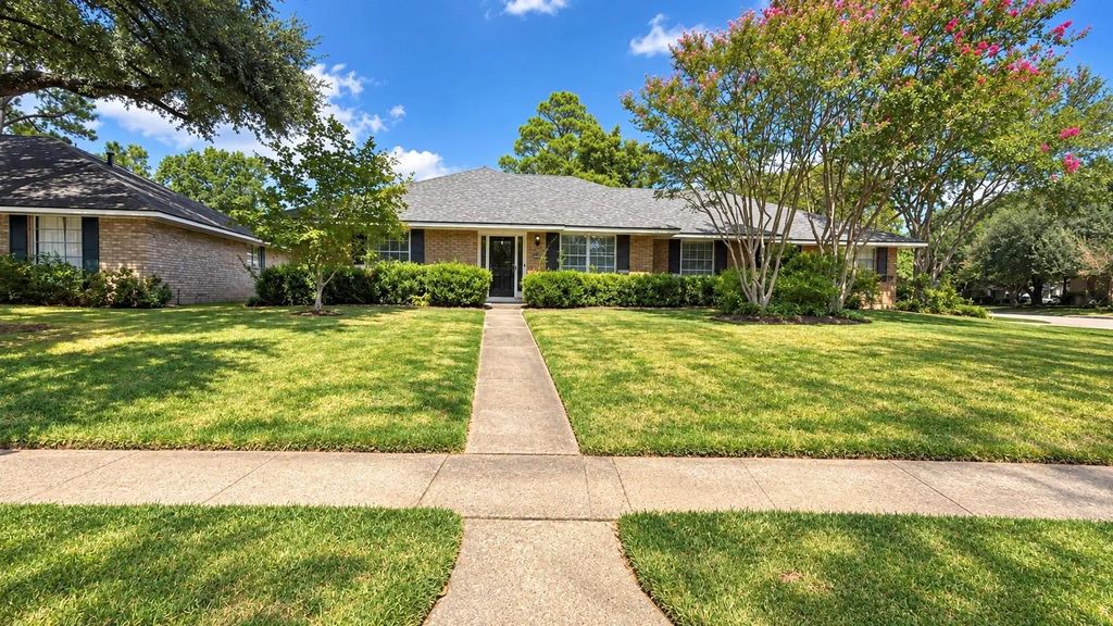 1548 Ramberlyn Way, Shreveport