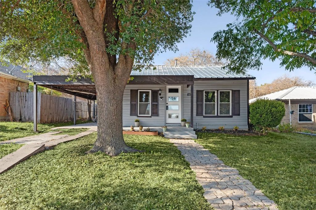 8311 Whitney Drive, White Settlement