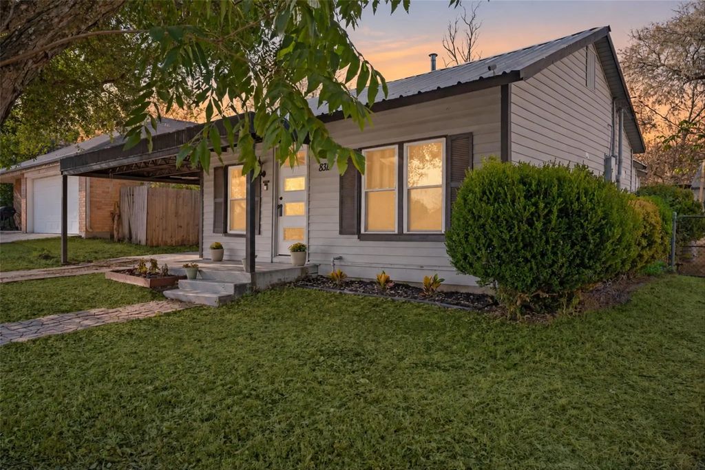 8311 Whitney Drive, White Settlement