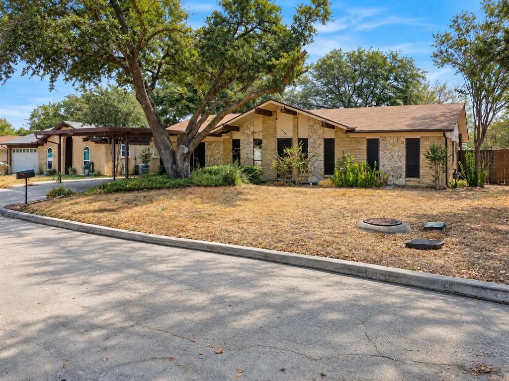4504 Mink Drive, Haltom City