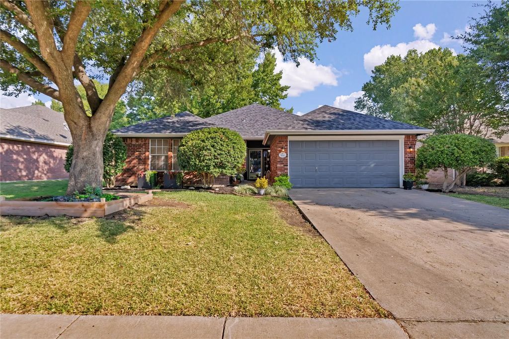 351 Meador Lane, Burleson