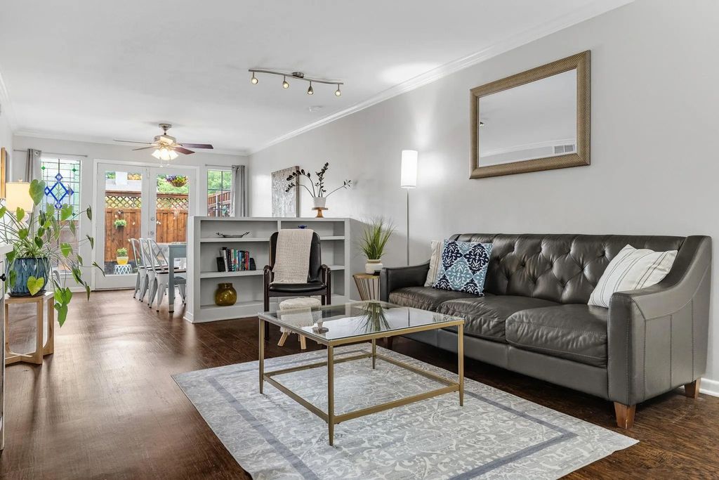 7605 Woodthrush Drive, Dallas