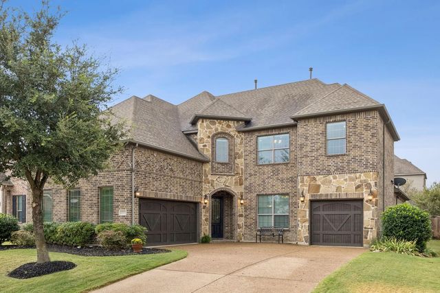 1013 Ember Crest Drive, Rockwall