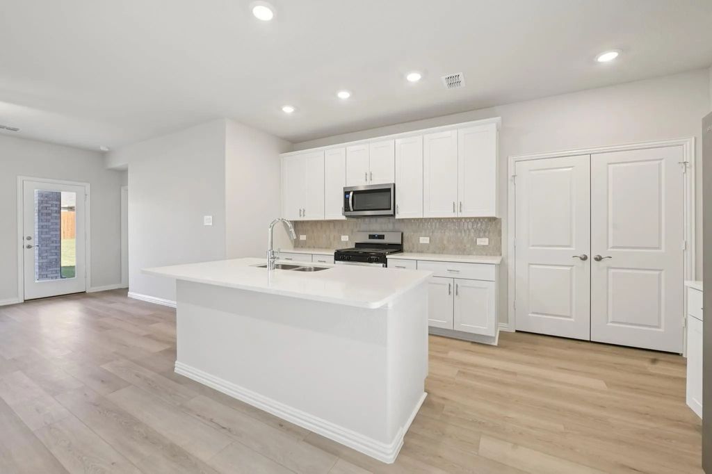 205 Winchester Hill Lane, Princeton