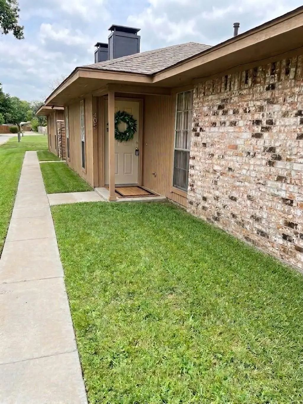 405 Gatewood Road, Garland