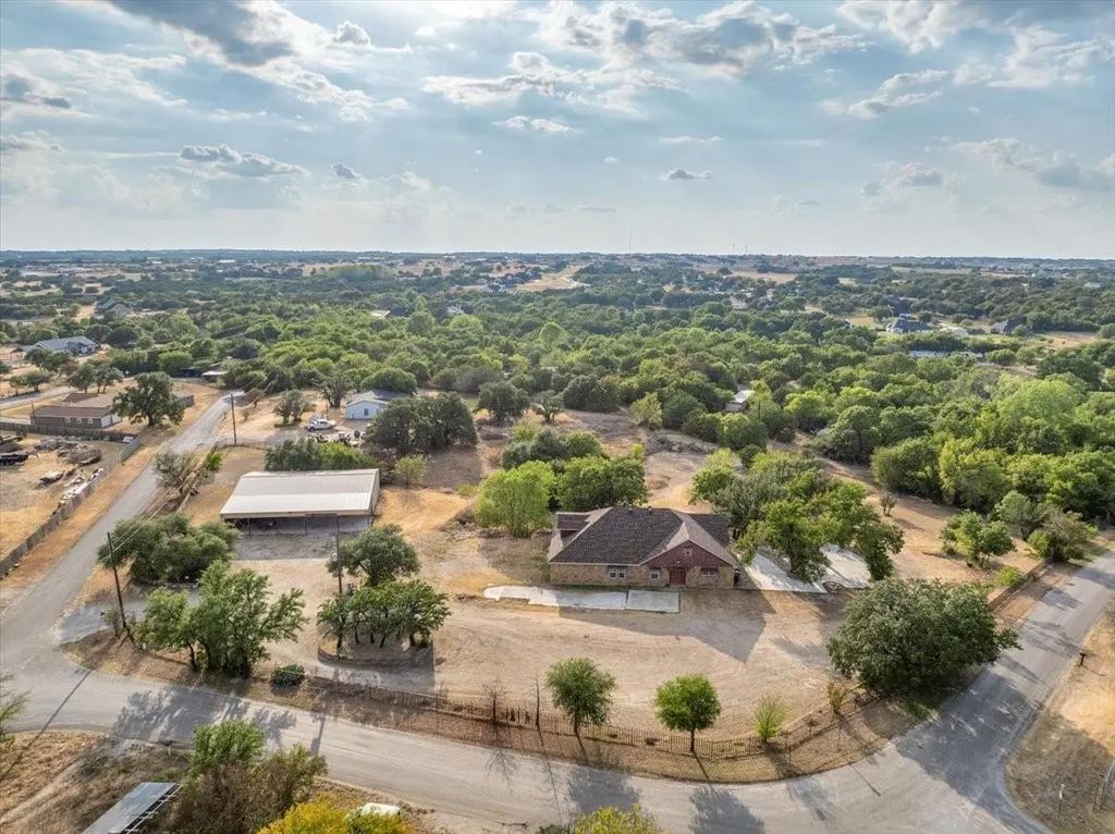 3601 Oak Circle, Weatherford
