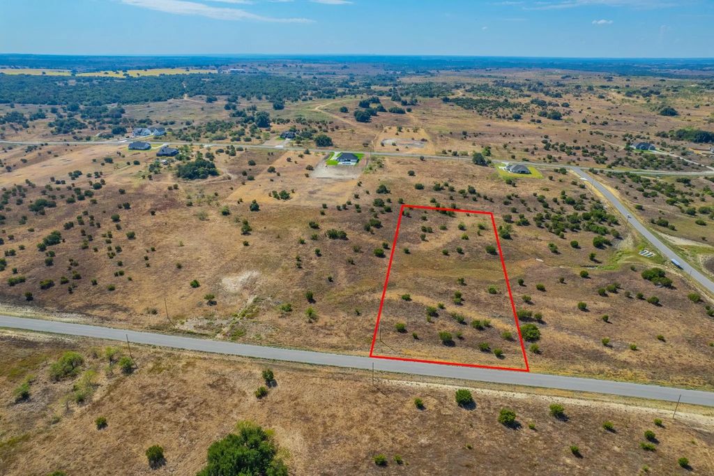 520 Hollow Drive, Lipan