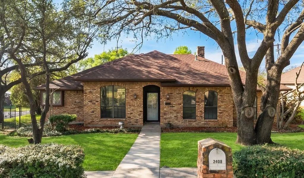 2408 Castle Street, Irving