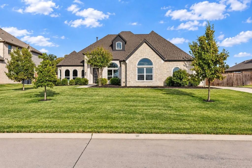 204 Colt Lane, Hickory Creek