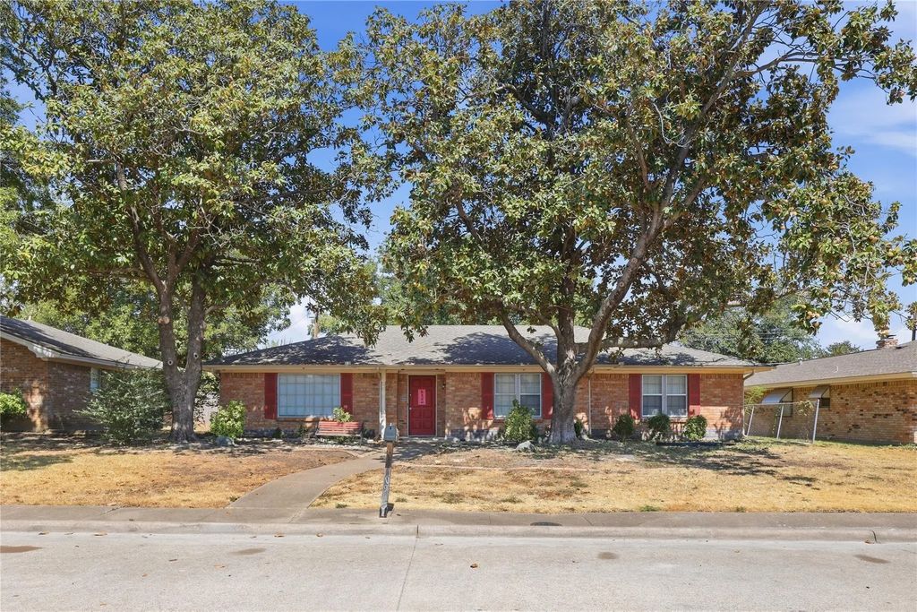 2909 Natalie Drive, Plano