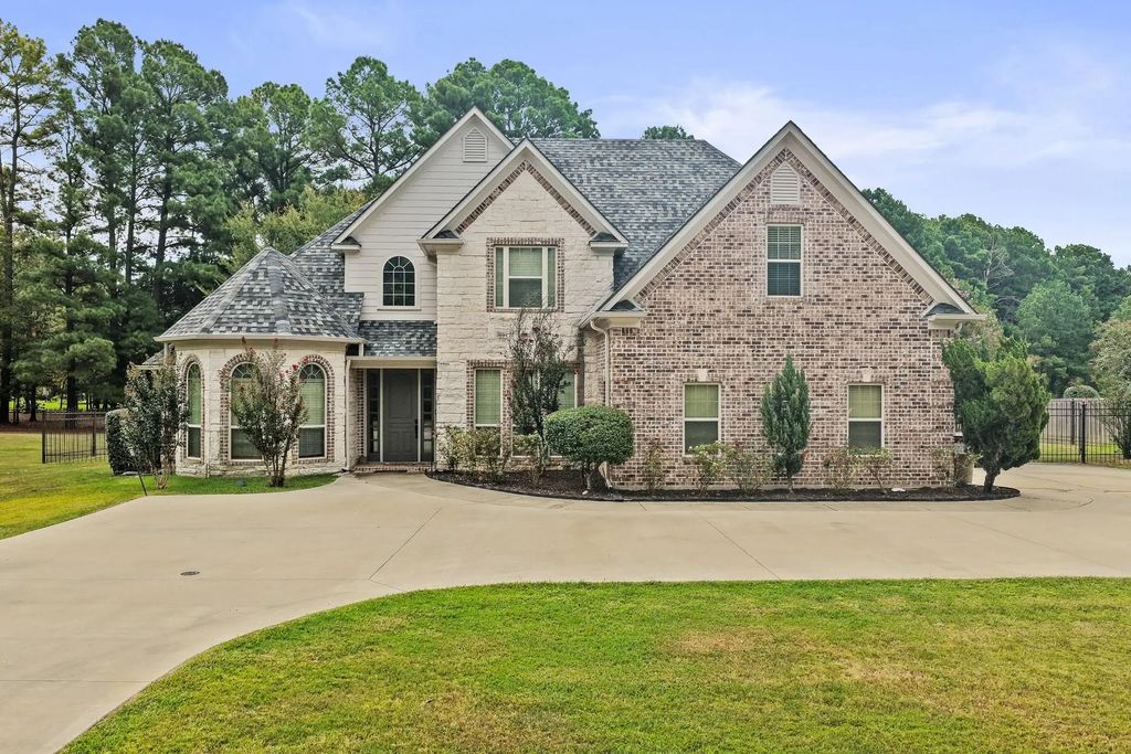 132 Private Road 4206, Mount Pleasant