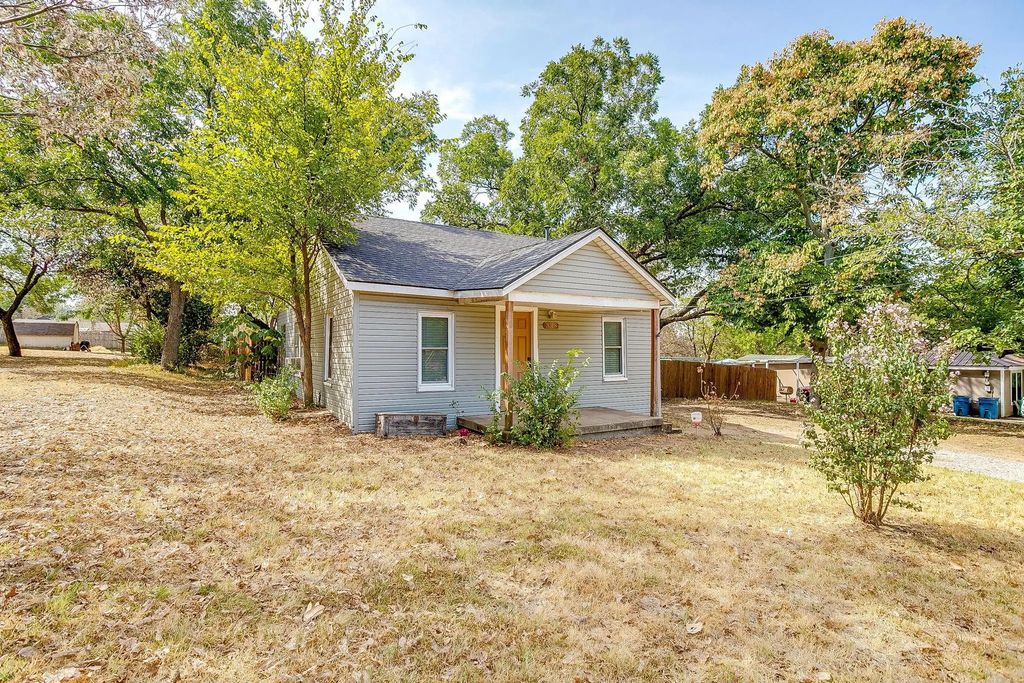 3318 Devalcourt Avenue, Forest Hill
