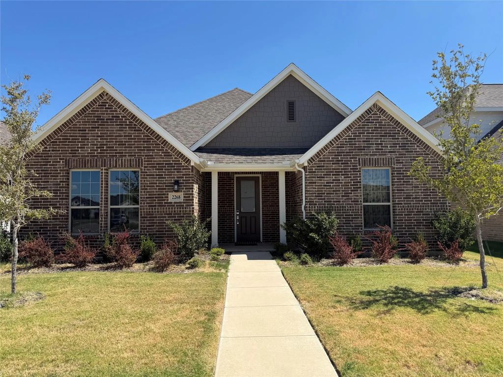 2268 Jonata Street, Waxahachie