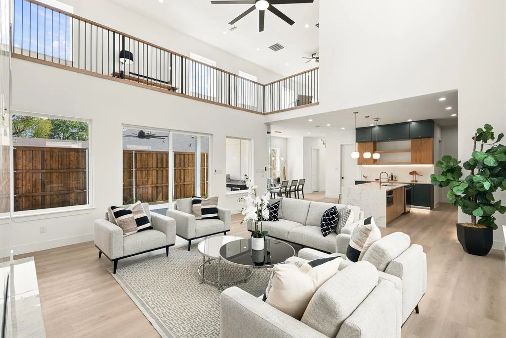 1503 Dennison Street, Dallas