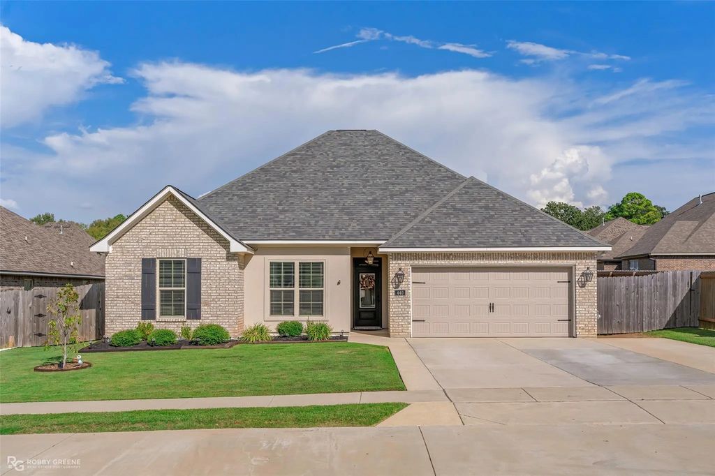 440 N Lost River Drive, Benton