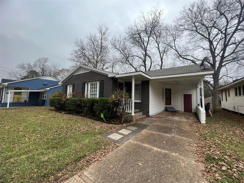 4414 Akard Avenue, Shreveport