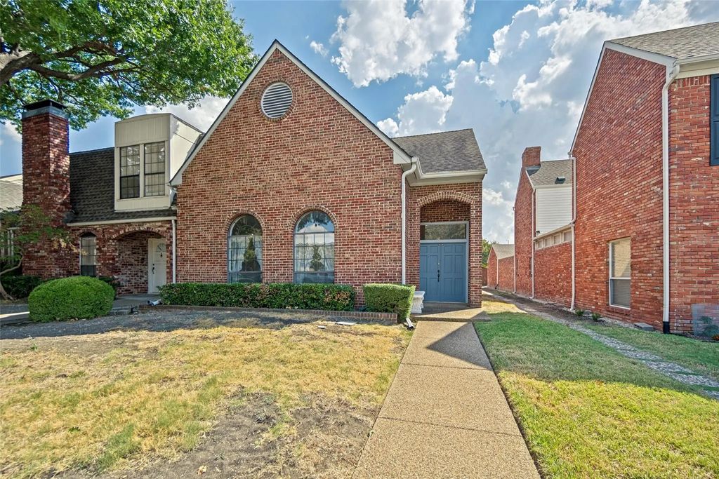 6928 Clearhaven Drive, Dallas