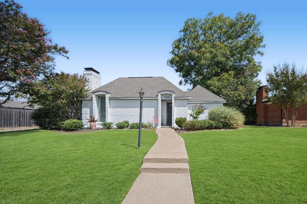 3220 Bandolino Lane, Plano