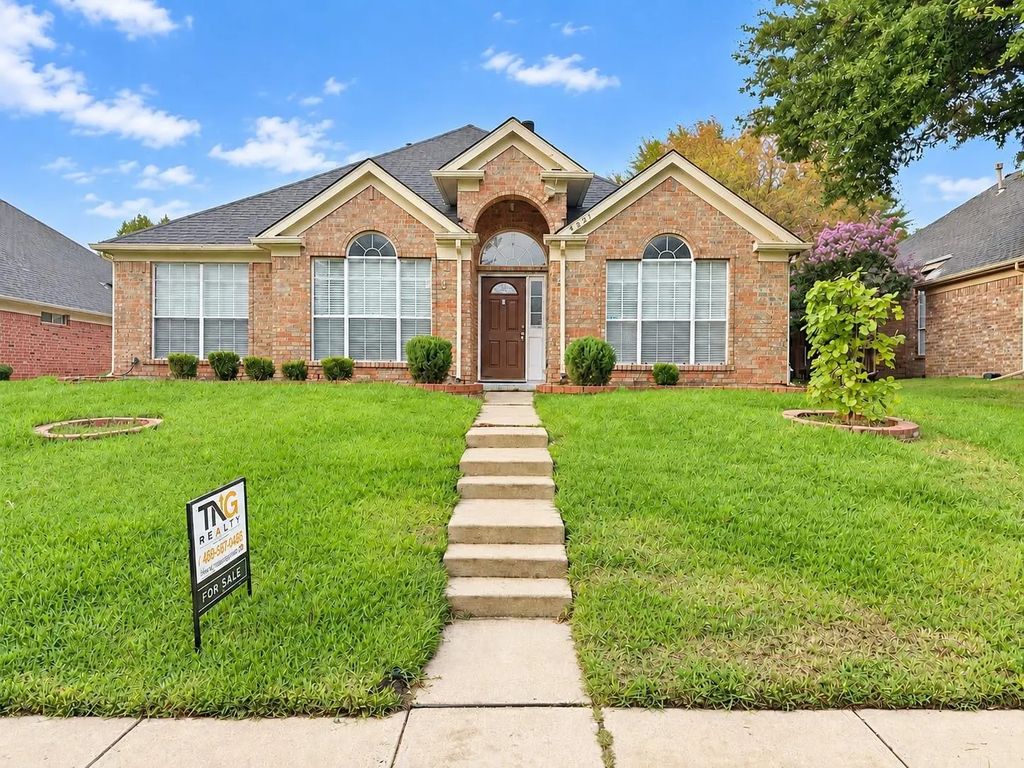 4221 Creekstone Drive, Plano