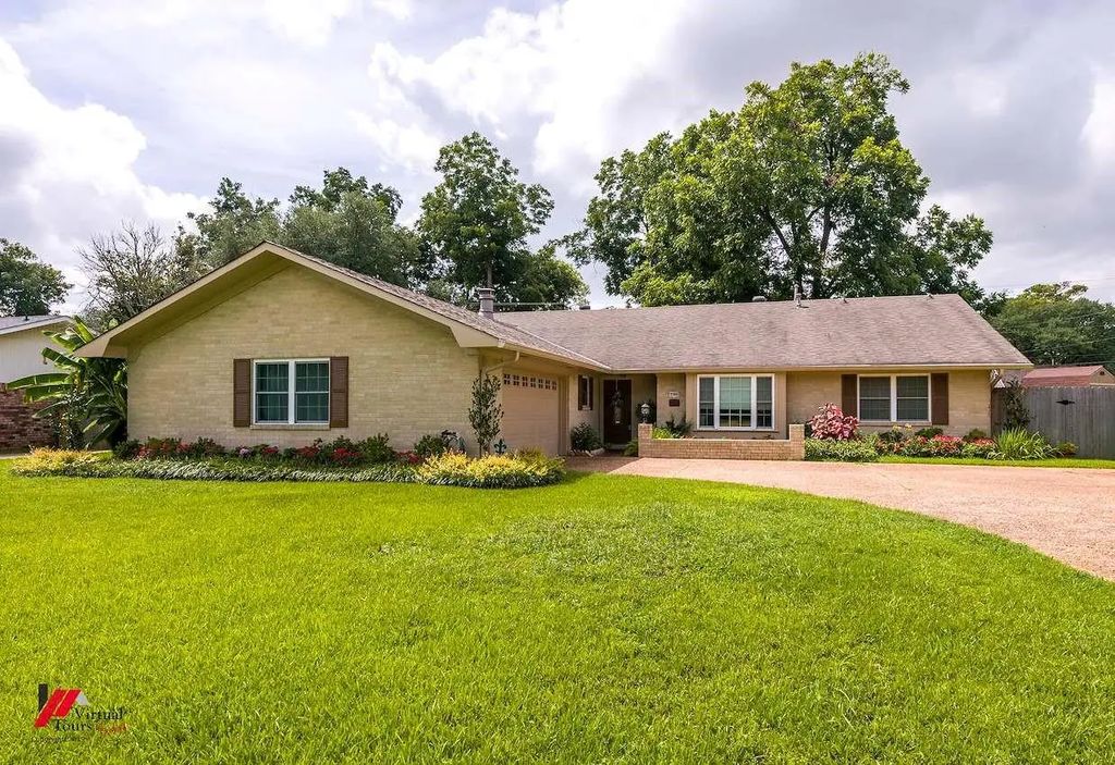 2304 Ashdown Drive, Bossier City