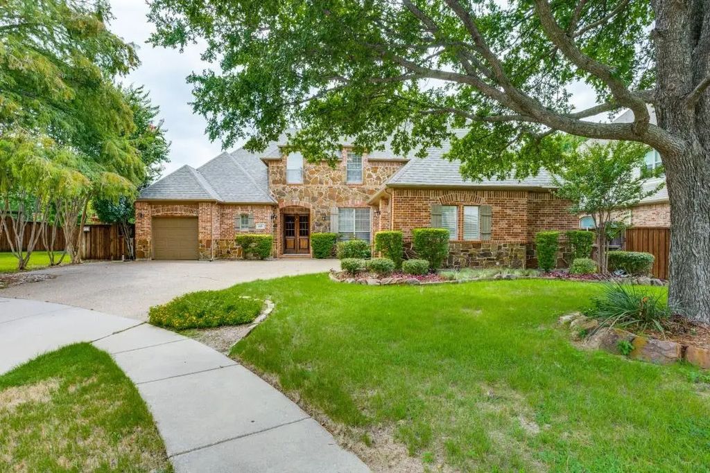 615 Wills Point Drive, Allen