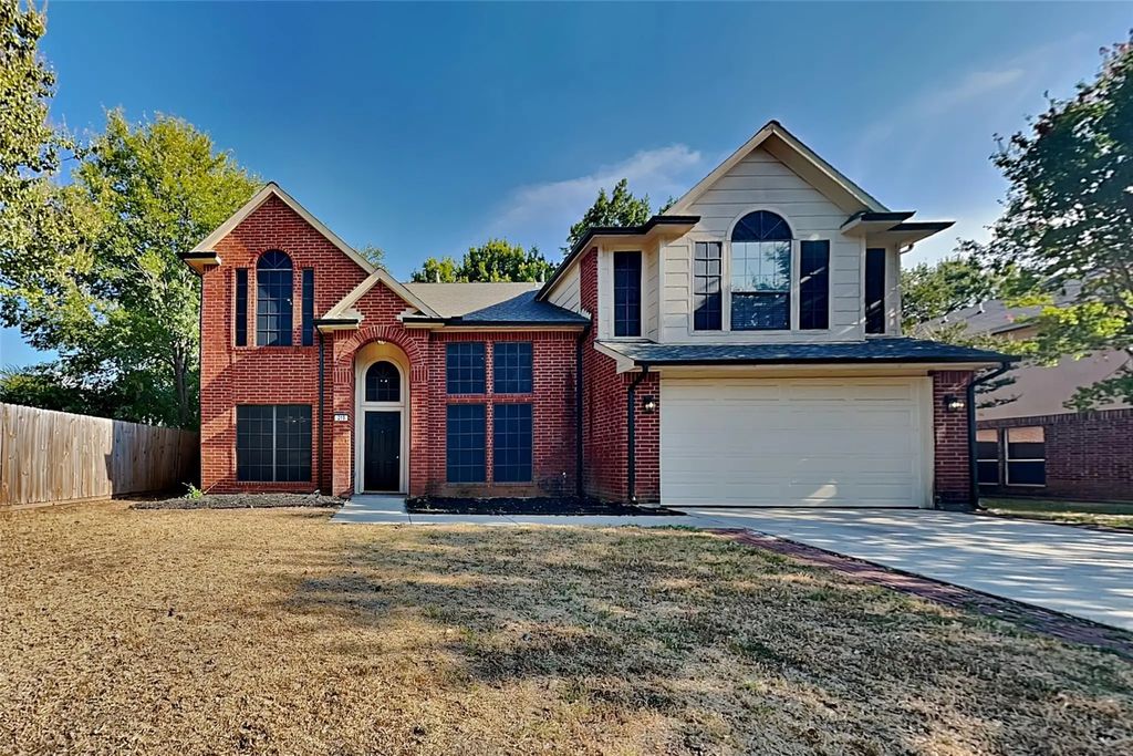 210 Carlsbad Drive, Mansfield
