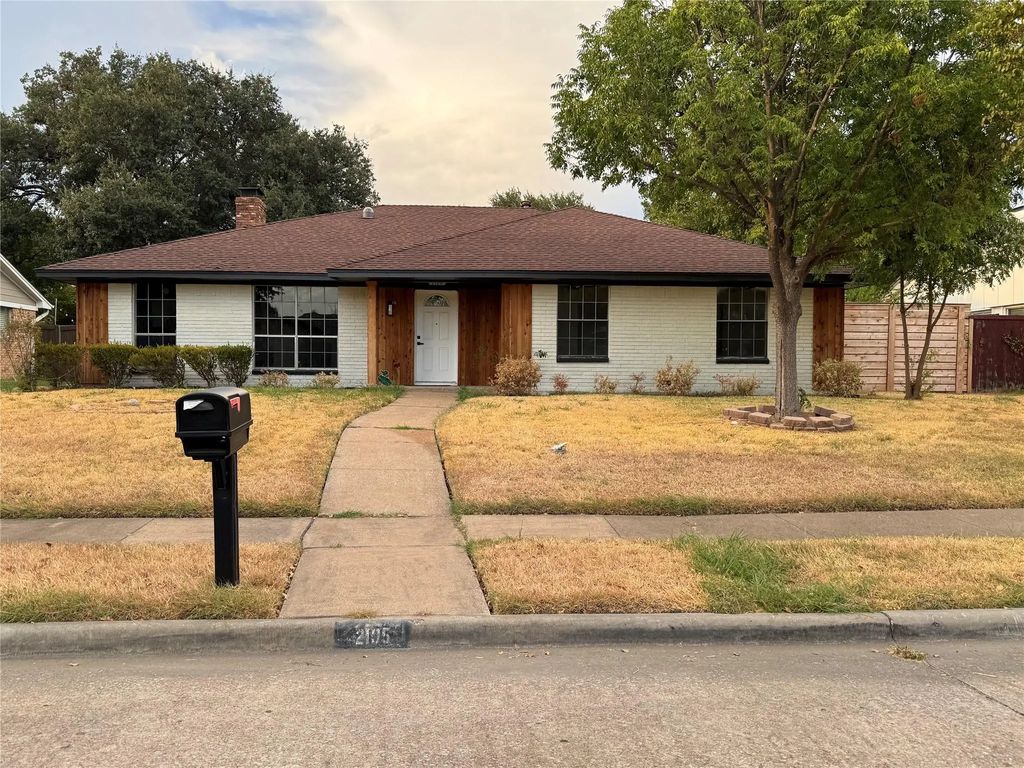 2105 Drake Drive, Richardson