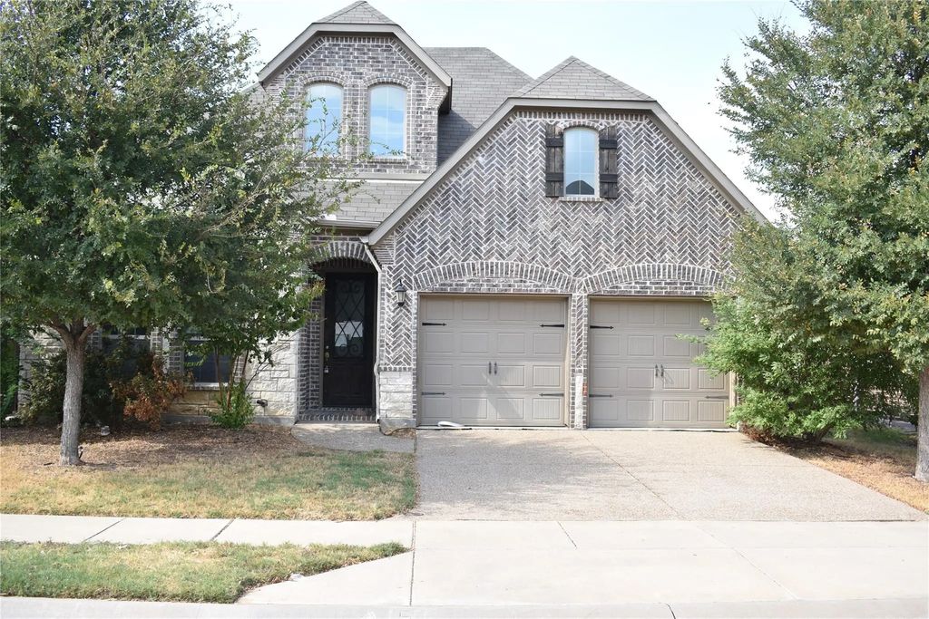 1009 Olivia Drive, Lewisville