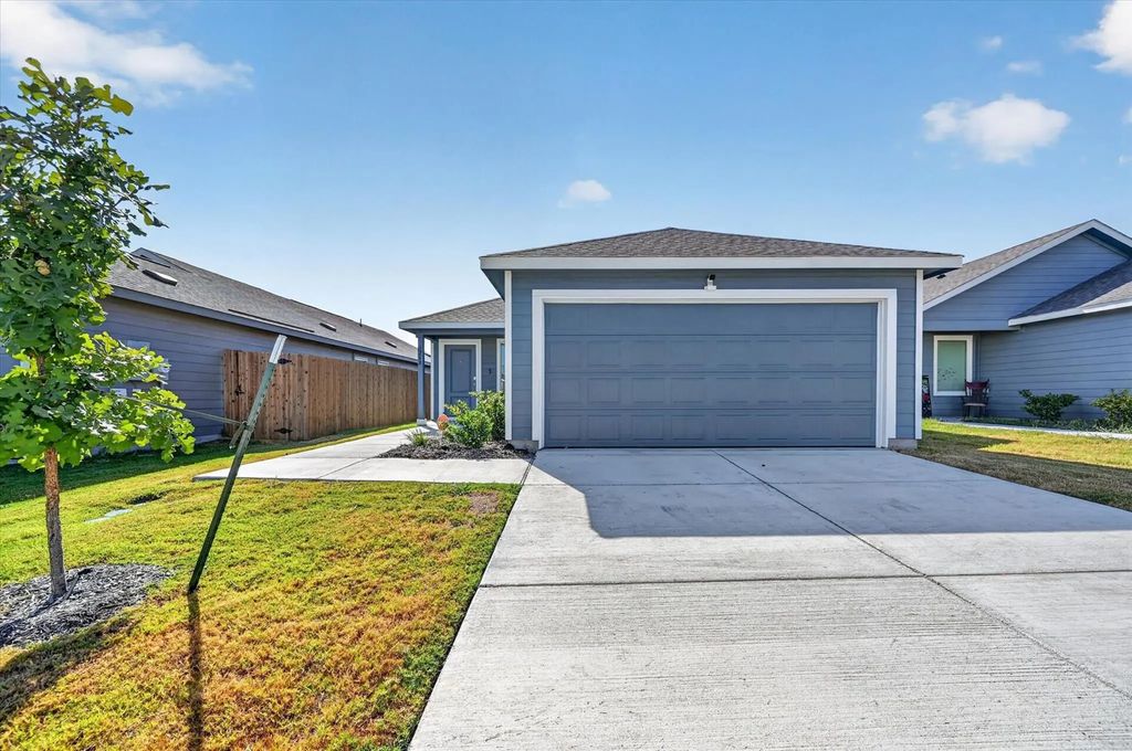 1260 Balsam Road, Wilmer