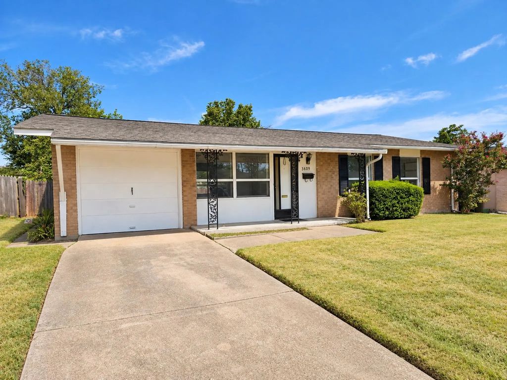 3609 Glacier Lane, Garland