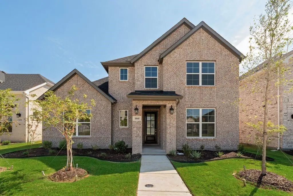 1060 Birdie Street, Gunter